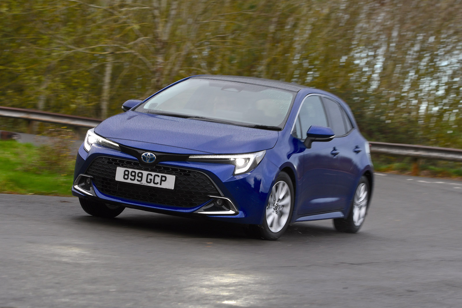 01 toyota corolla review 2024 front cornering
