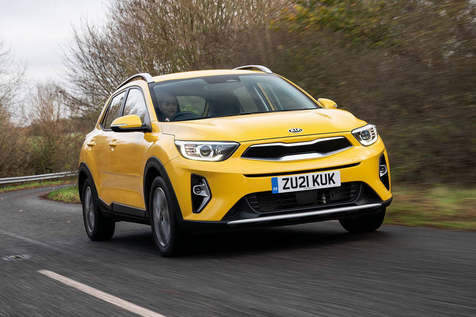 1 kia stonic 2021 rt update hero front