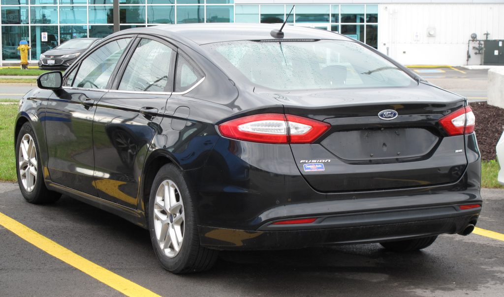 2015 Ford Fusion SE 1024x605