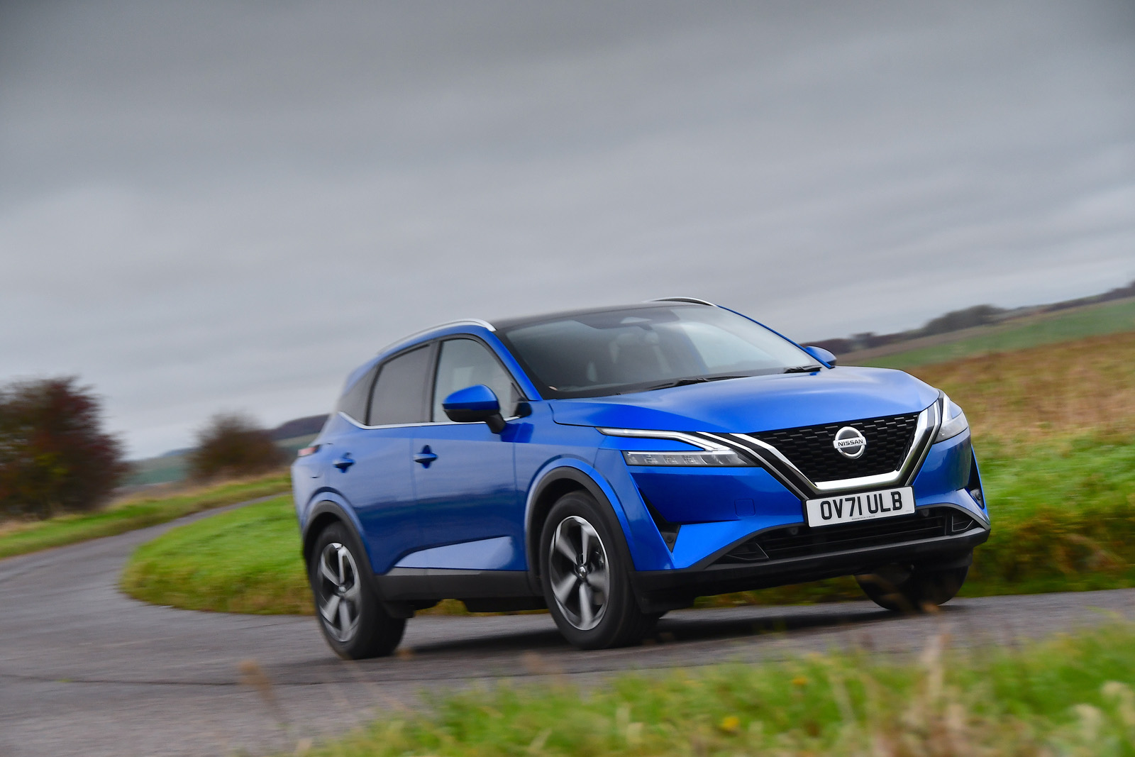 nissan qashqai front lead