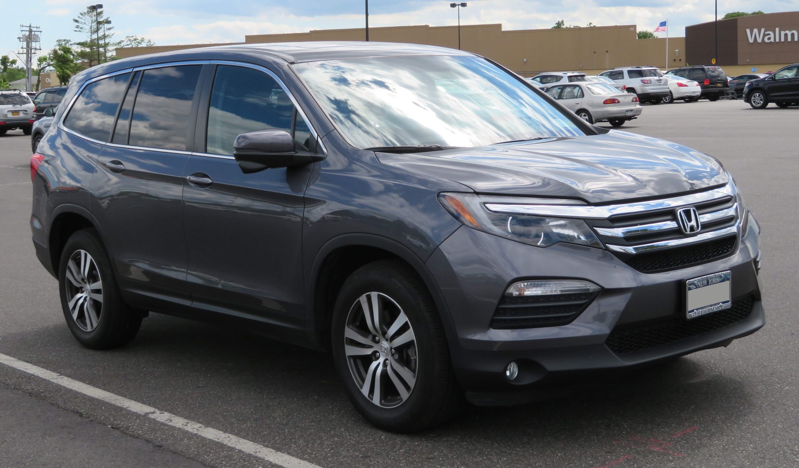 Notable Features and Technology in Honda Pilot scaled